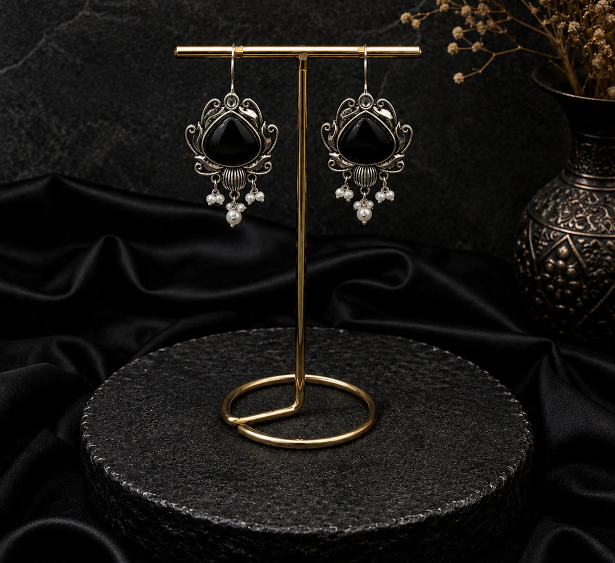 Black Tear Drop Stone Set