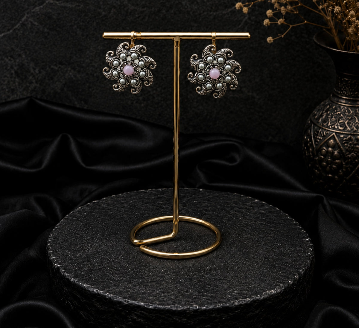 Oxidized Floral Stud